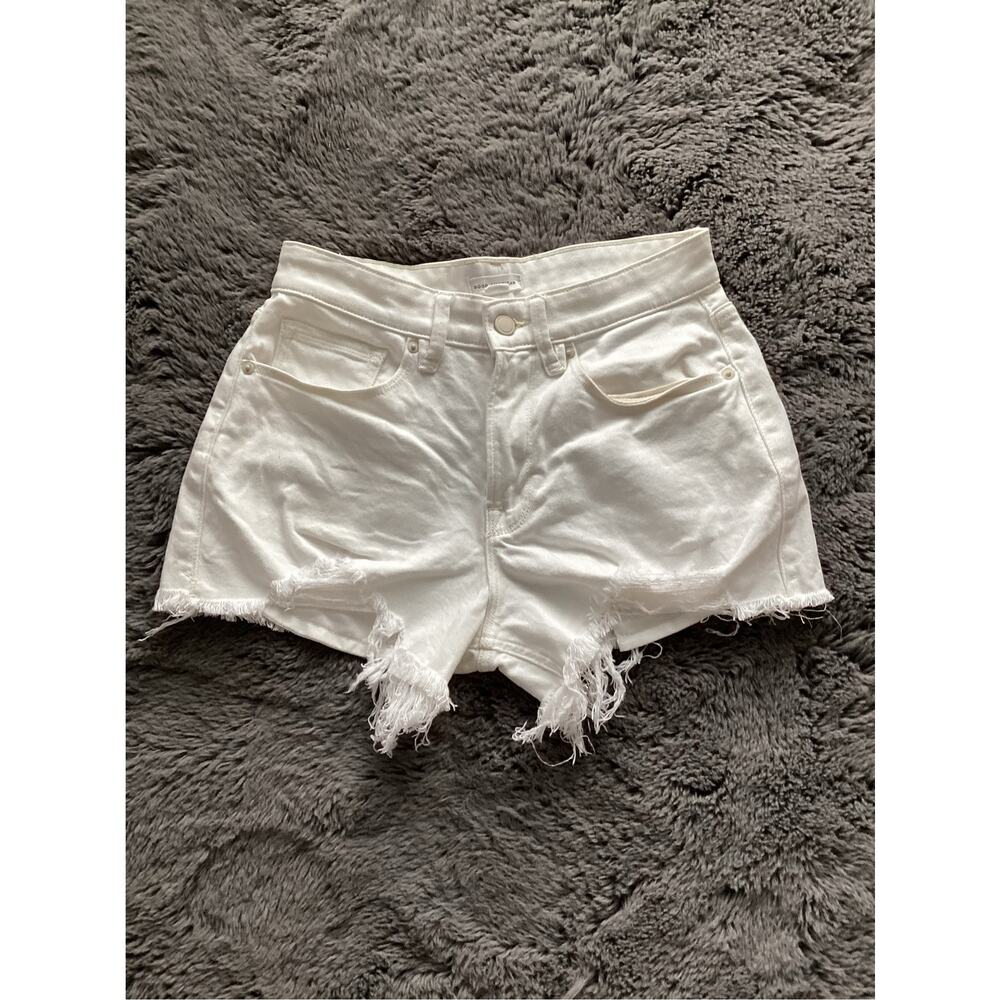 Good american 90's short exposed pockets white womens size 00/24